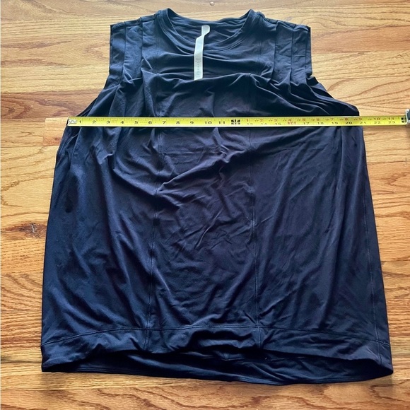 Lululemon Modal Pleated Shoulder Tank - Black - Size 6 - Picture 6 of 8